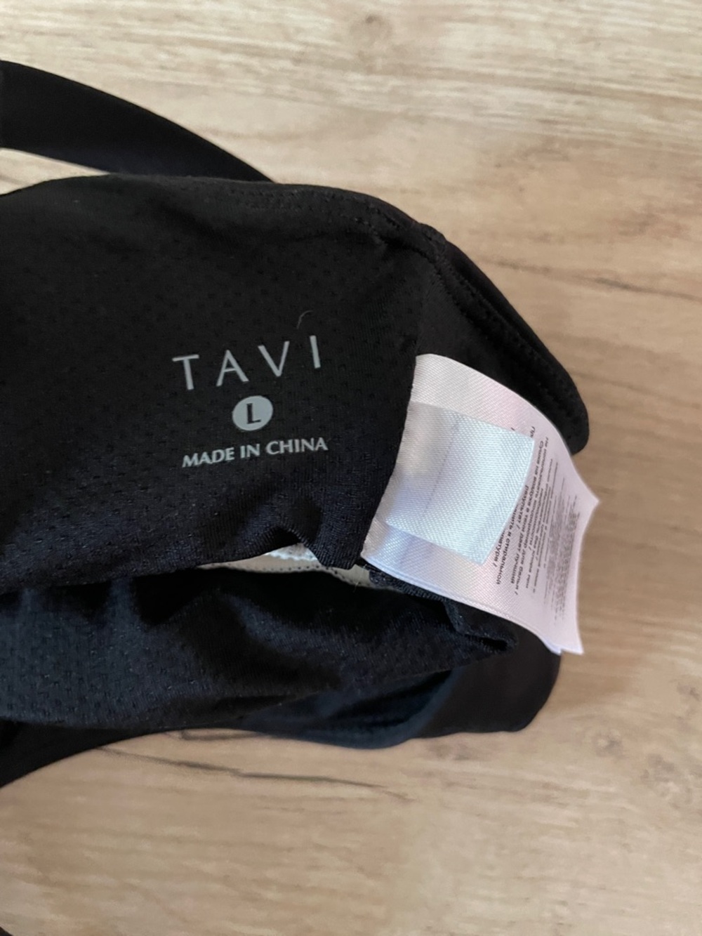 TAVI Women Black White Sports Bra Size Large Strappy Yoga Pilates Activewear - Picture 4 of 5